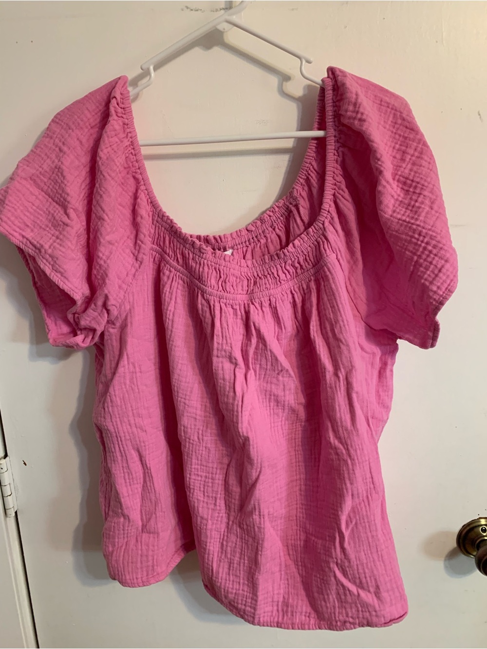 Time and Tru Hot Pink Puff Sleeve Peasant Top